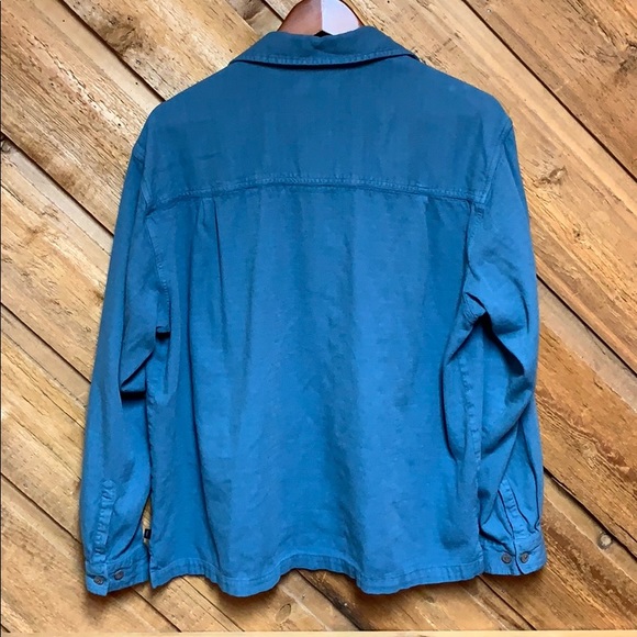 REI long sleeve button down shirt- large - Picture 3 of 5